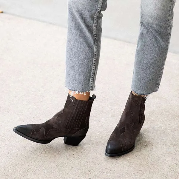 A34741 Chocolate | Western ankle boot