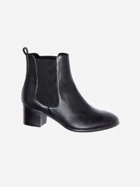 Almond Toe Chelsea Boots