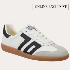 BACK 70 - CLOUD in WHITE BLACK Sneakers