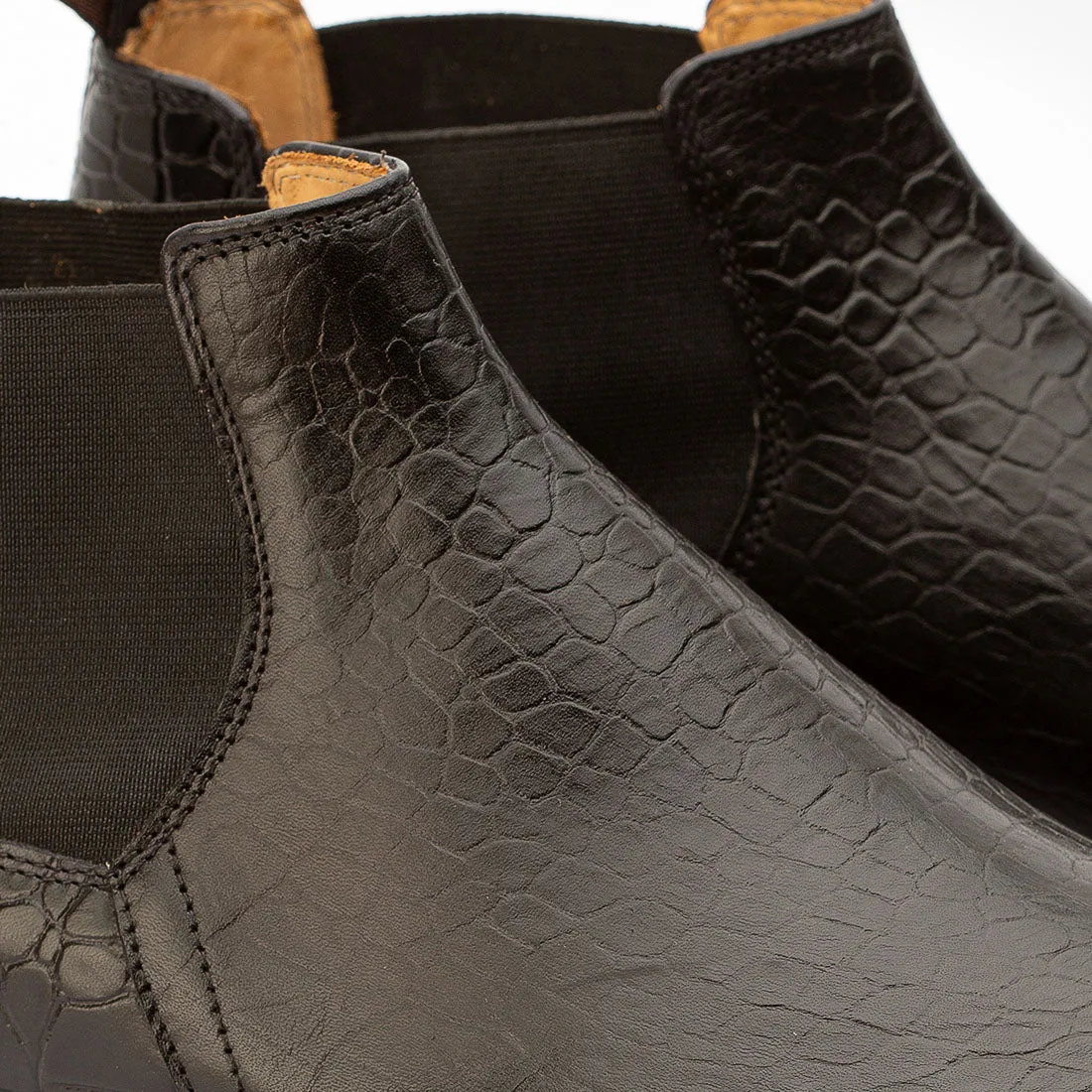 Black Croco Low Cut Chelsea Boots