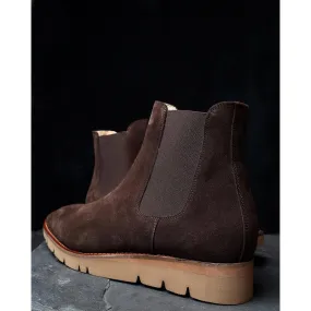 Brown Suede Chelsea Boots with Honey Extralight Sole