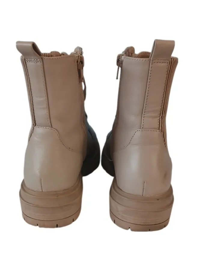 Chelsea & Violet Natural Lace-up Boots, Size US 9.5
