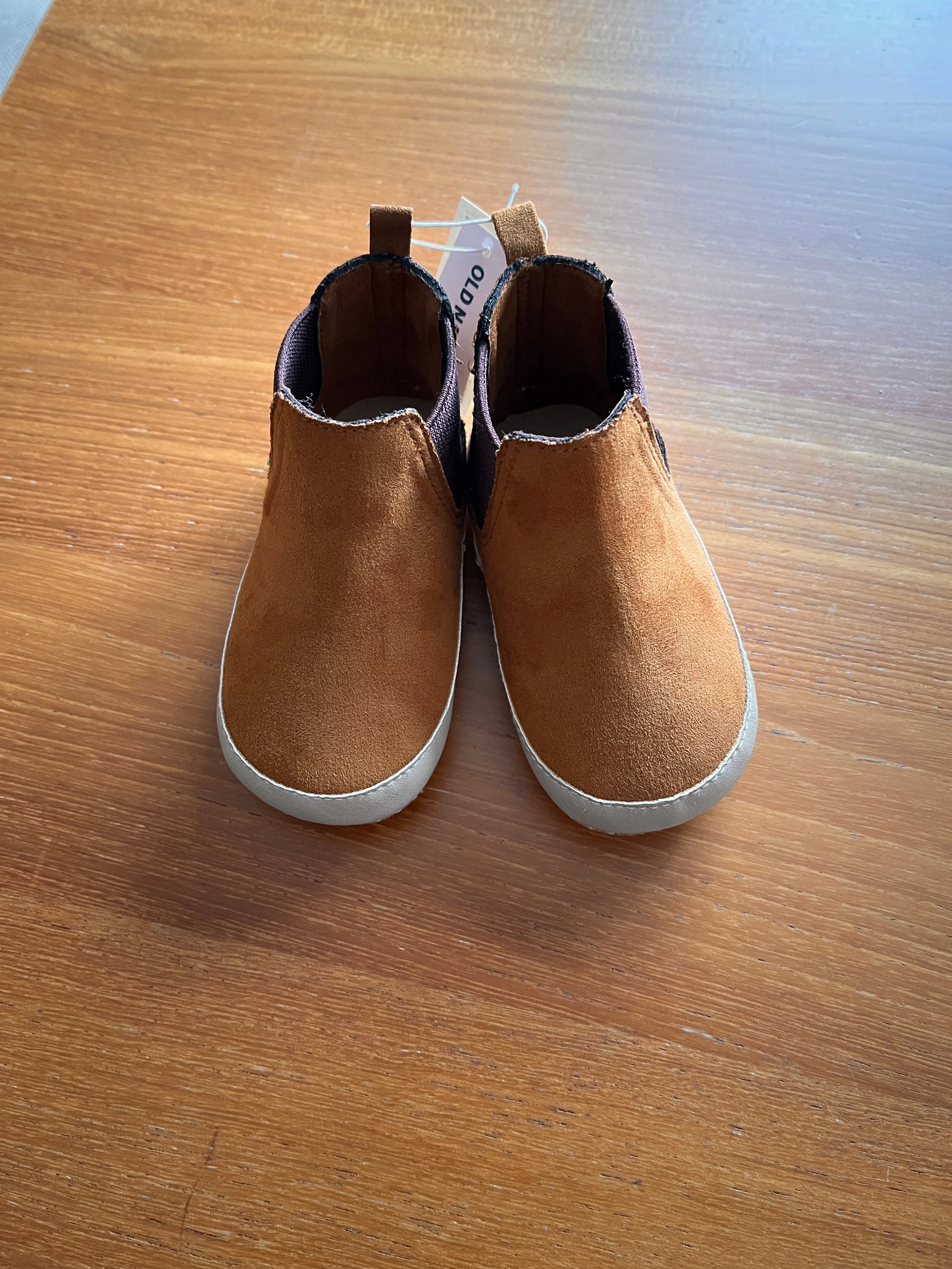 Chelsea boots, Shoes 4.5 (Walkers:12-24 mth)