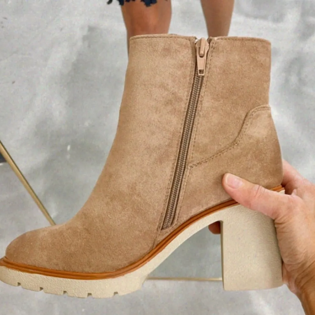 Chelsea Boots (Taupe) - SALE