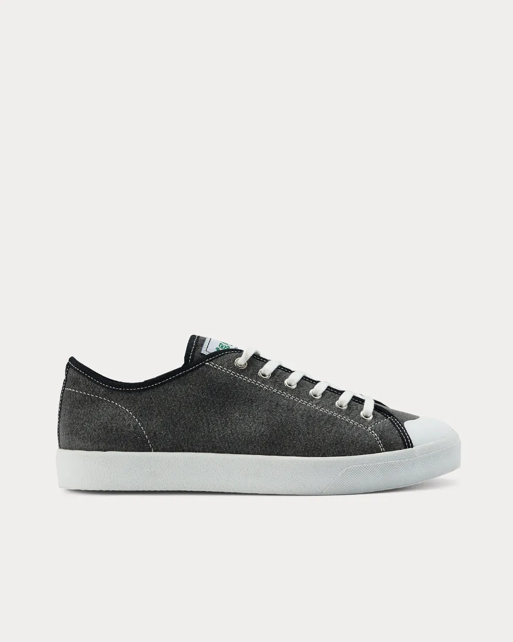 Clava Stone Black Low Top Sneakers