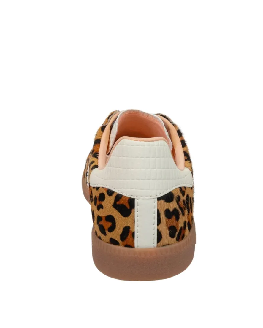 CLOUD in LEOPARD CAMEL WHITE Sneakers