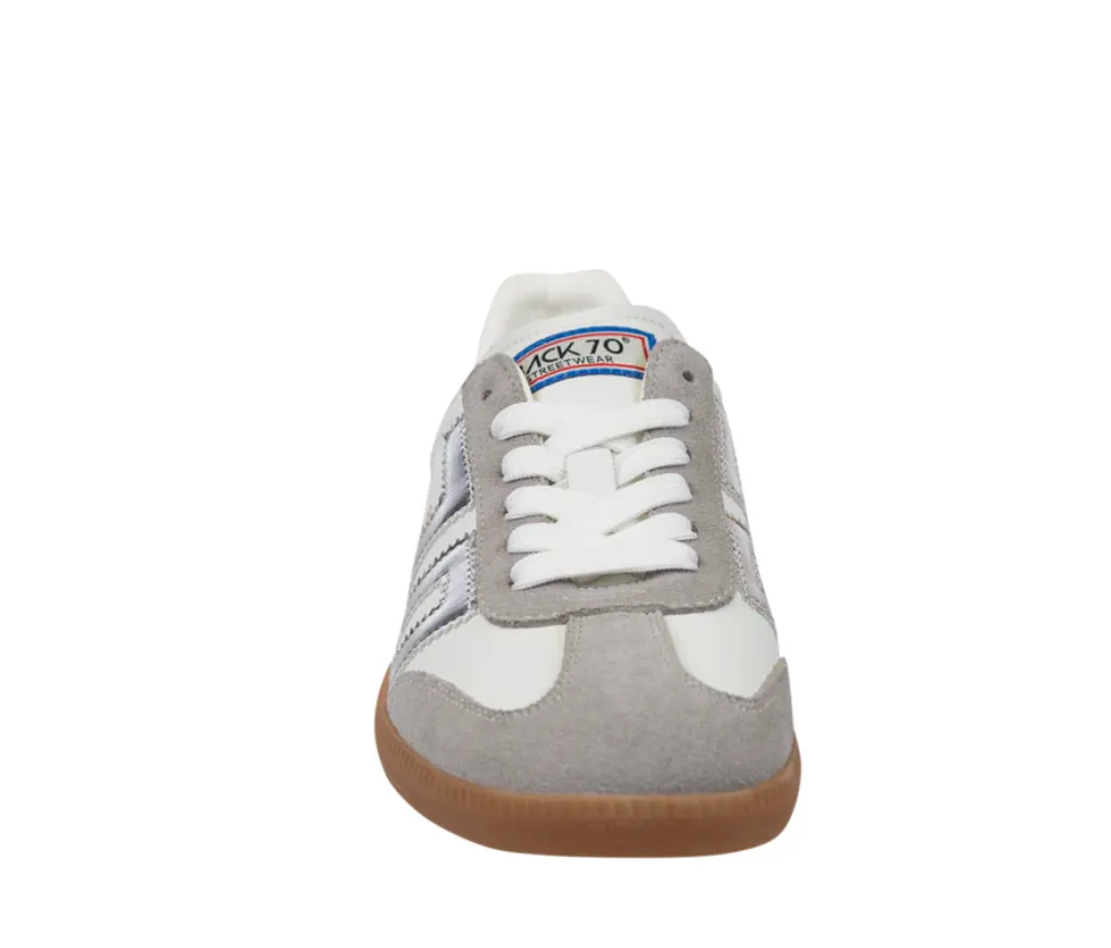 Cloud Sneaker in Light Grey