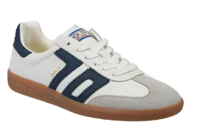 Cloud Sneaker in Navy
