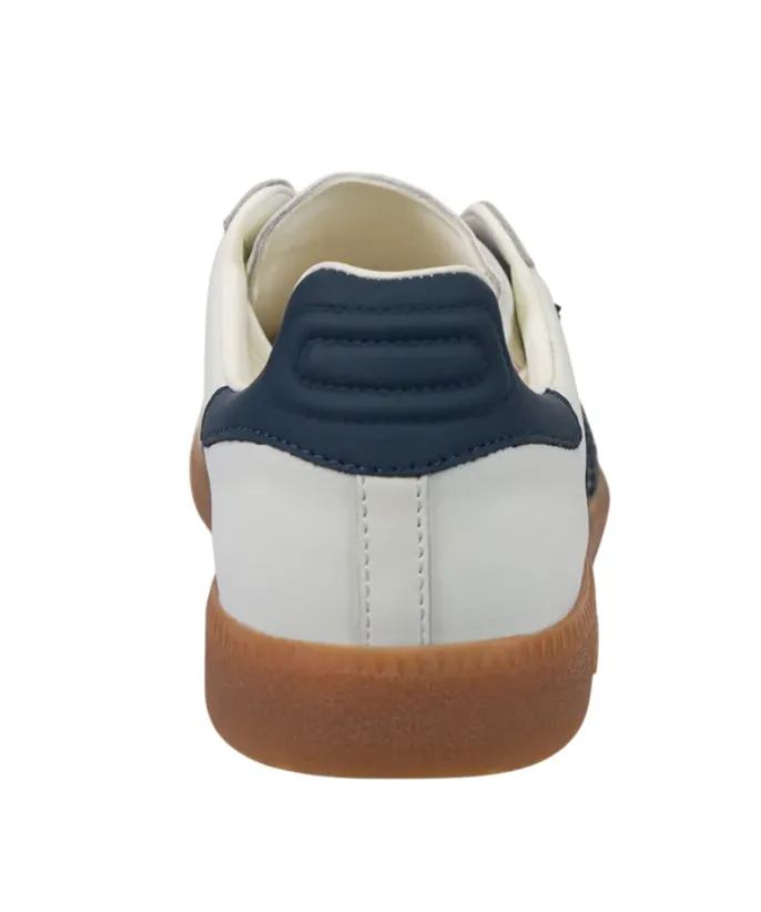 Cloud Tennis Shoe by Back70