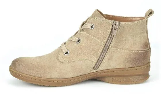 Comfortiva Women's Forli Suede Ankle Booties