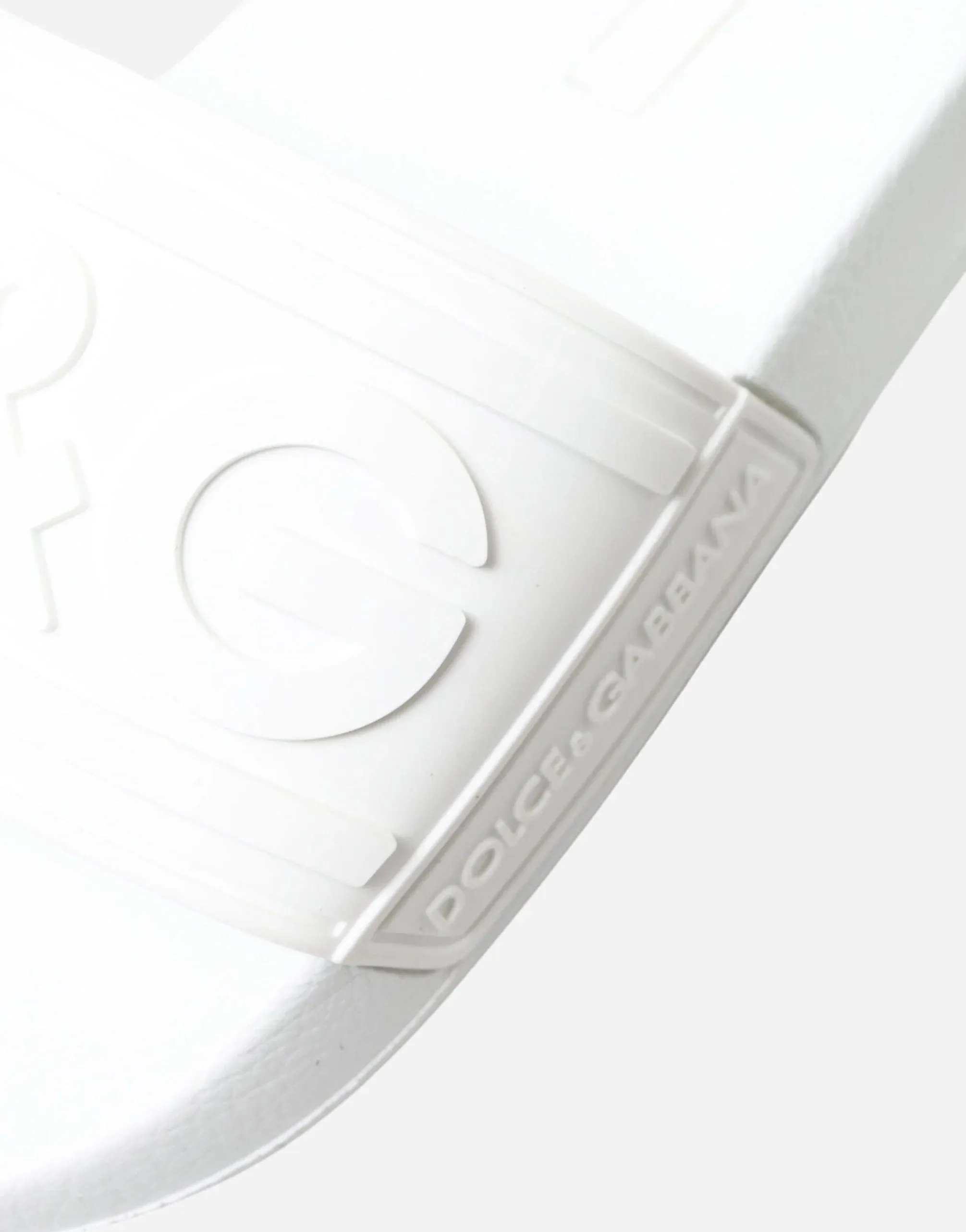DG Logo Embossed Slides