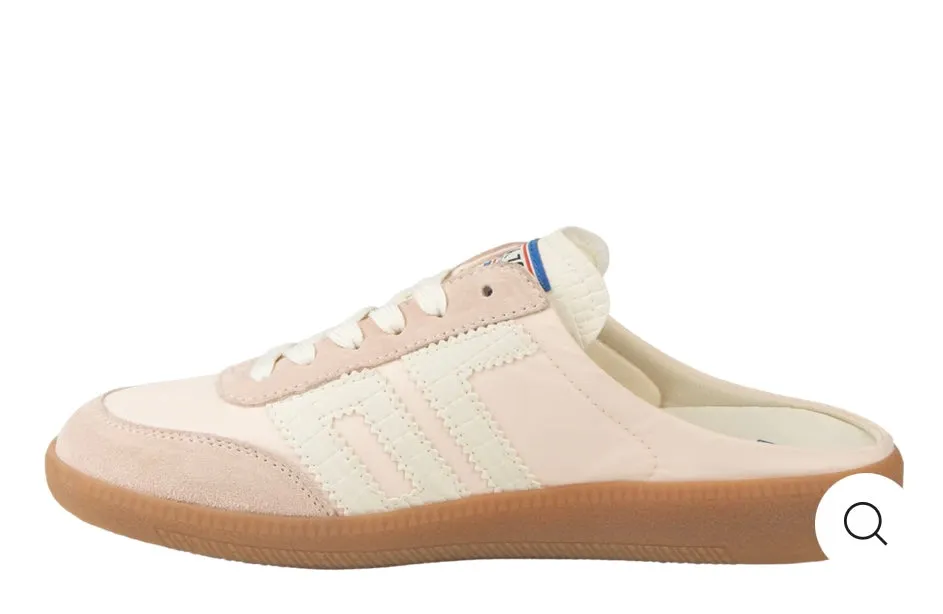 EASTER in Pink Milk Backless Sneakers