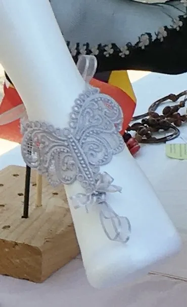 Elegant Barefoot Sandals - FSL   (designed and digitized by Sonia Showalter)