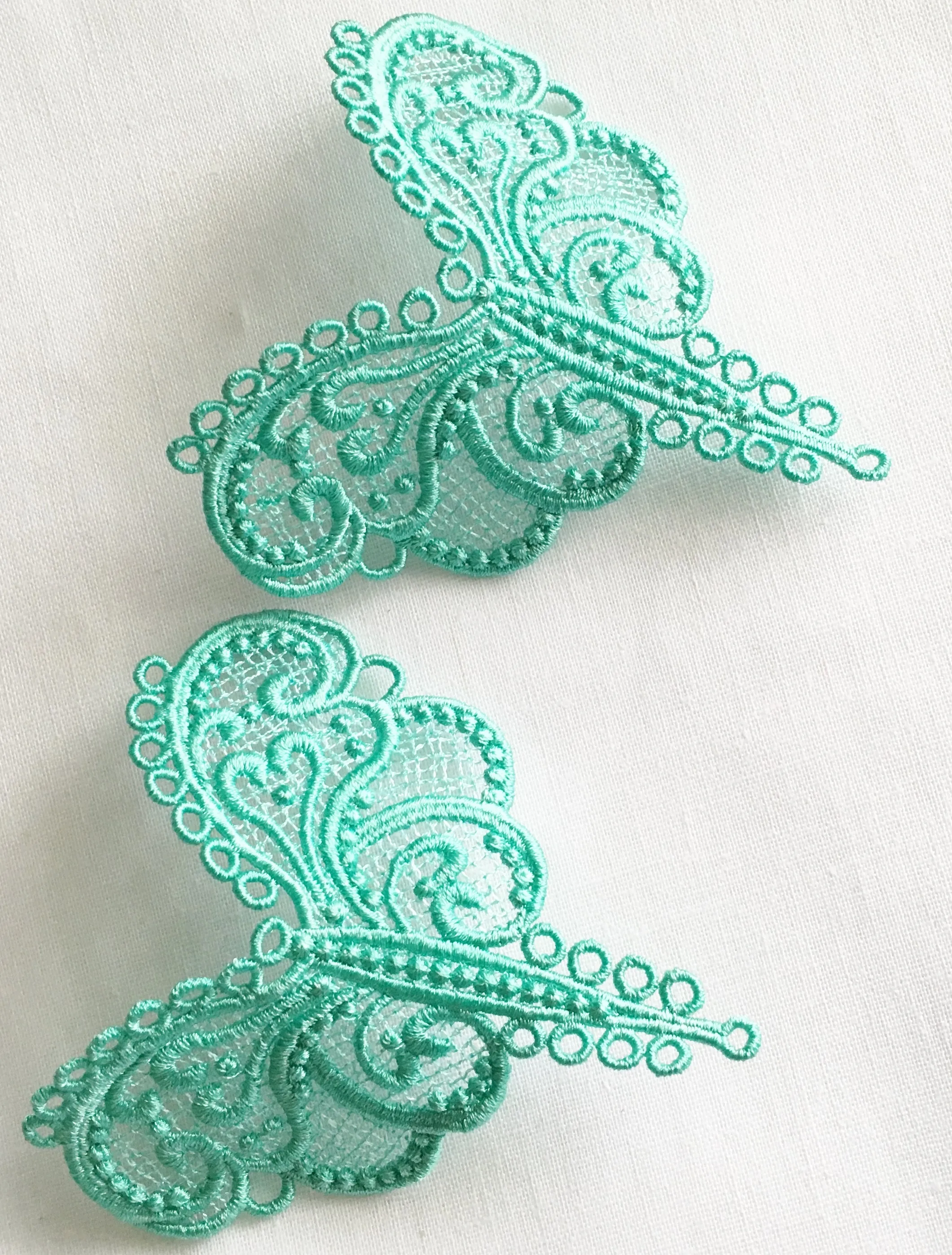 Elegant Barefoot Sandals - FSL   (designed and digitized by Sonia Showalter)
