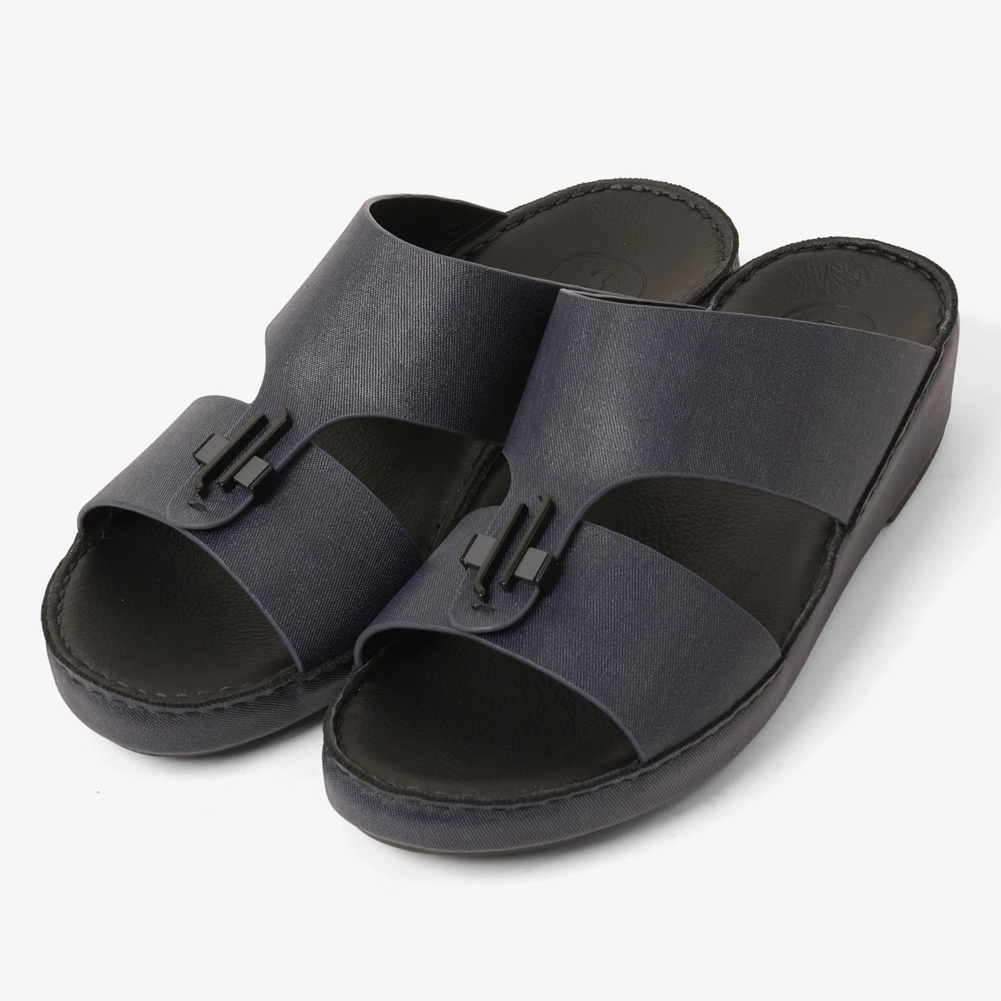 FARADA MENS UNIQUE TEXTURED ACCENT SANDALS BLUE