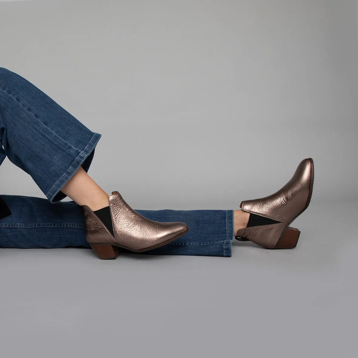Ginny Taupe Metallic