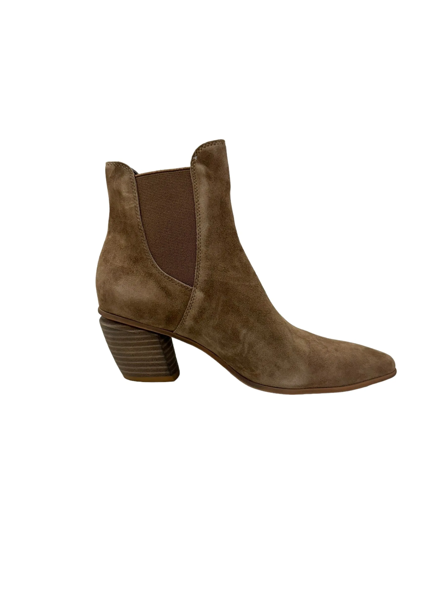 Jinks - Light Choc Suede