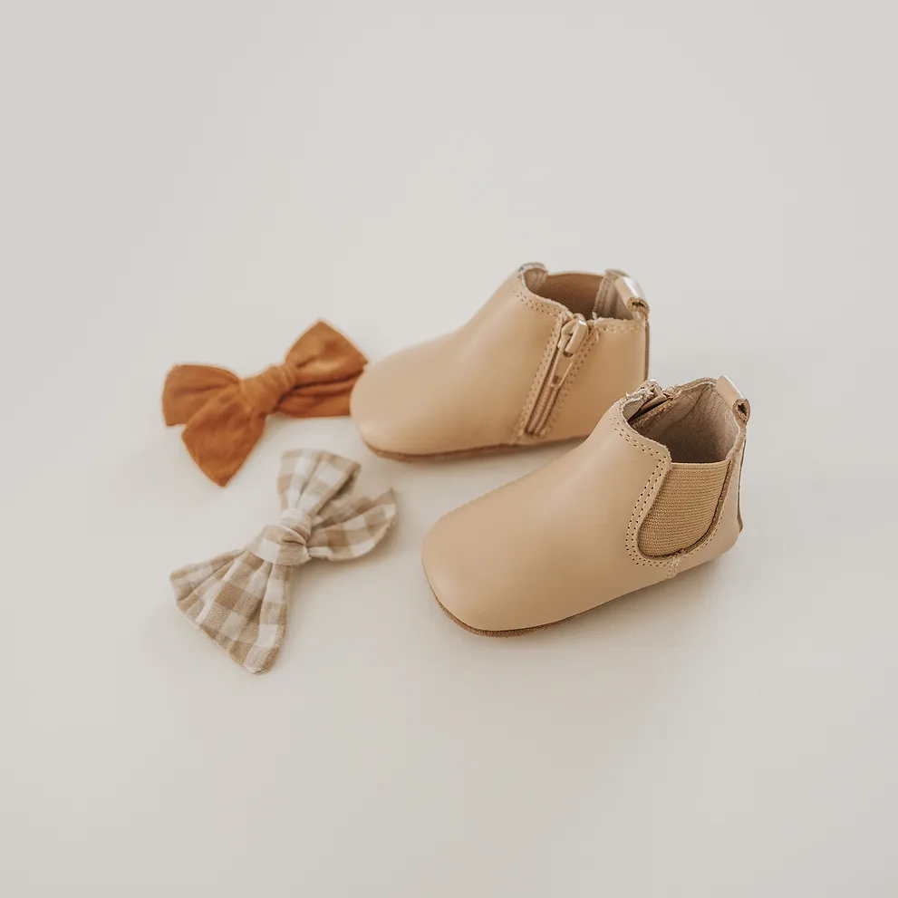 Leather Chelsea Boot | Color 'Honey' | Soft Sole