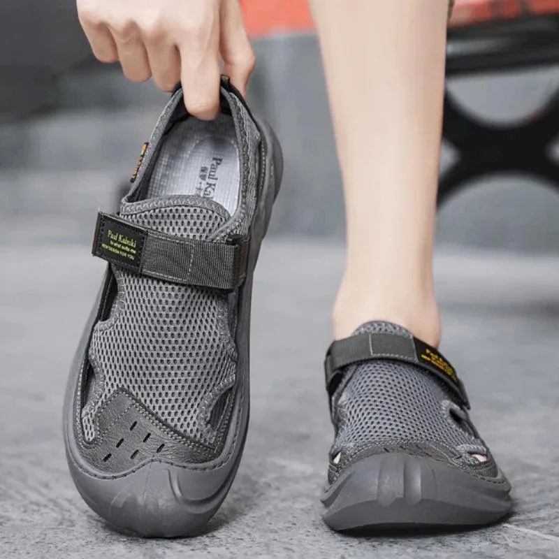 Men's Sandals Hollow Men's Sports Shoes Outdoor Non-slip Man Beach Shoes