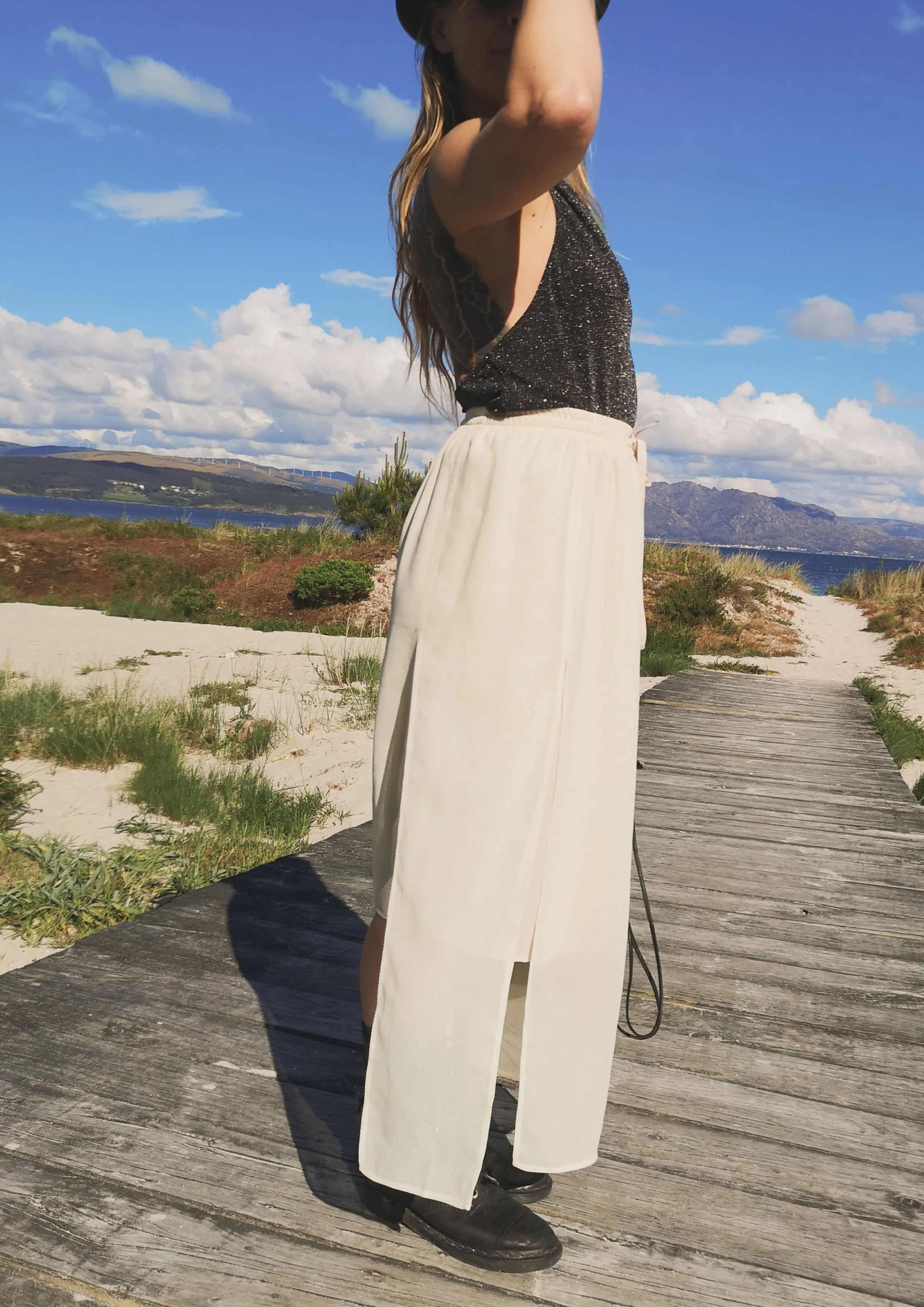 SKIRT LONG - ELASTIC WAIST SIDE SLOTS - creme by BERENIK