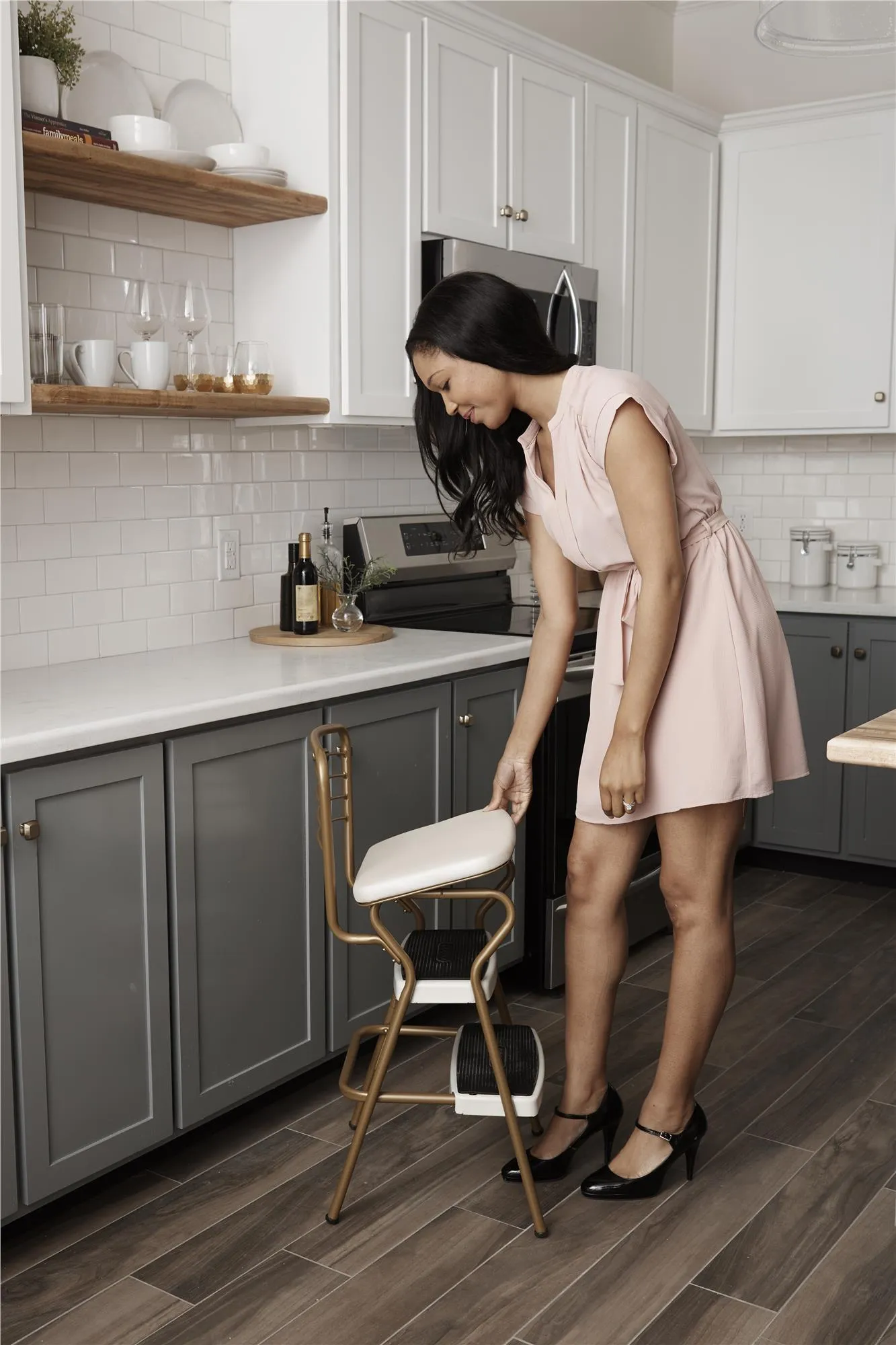 Stylaire Retro Chair   Step Stool with Flip-Up Seat
