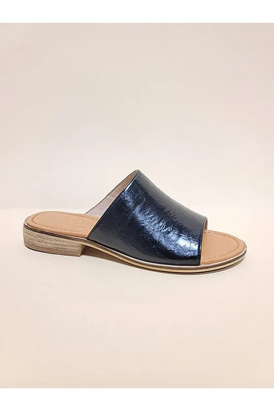 Women Round Toe Easy Slide In Sandals